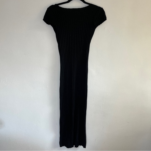 Zara V-Neck Black Dress with Center Slit Size Small - Picture 2 of 6